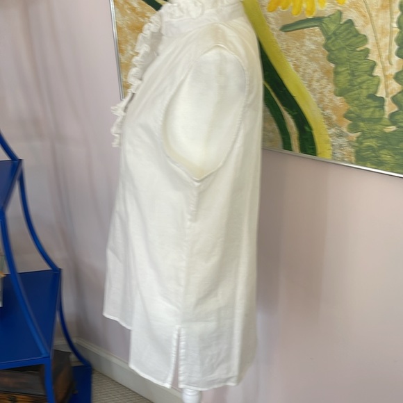 White Sleveless Tunic Ruffled Collar - Picture 4 of 7